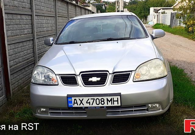 Серый Шевроле Нубира, объемом двигателя 1.8 л и пробегом 200 тыс. км за 3200 $, фото 1 на Automoto.ua