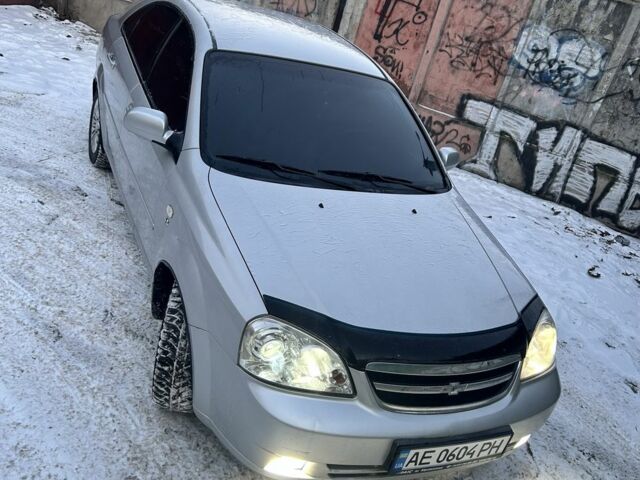 Серый Шевроле Нубира, объемом двигателя 1.8 л и пробегом 211 тыс. км за 4099 $, фото 1 на Automoto.ua