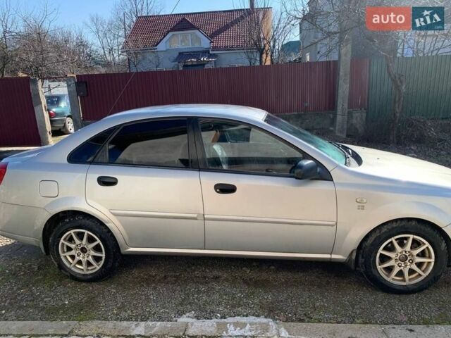 Серый Шевроле Нубира, объемом двигателя 1.6 л и пробегом 340 тыс. км за 2700 $, фото 1 на Automoto.ua