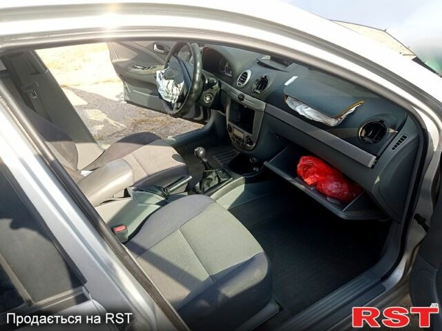 Серый Шевроле Нубира, объемом двигателя 1.8 л и пробегом 176 тыс. км за 1200 $, фото 1 на Automoto.ua