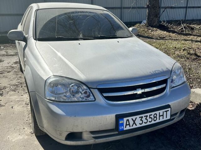 Серый Шевроле Нубира, объемом двигателя 1.6 л и пробегом 277 тыс. км за 2200 $, фото 1 на Automoto.ua