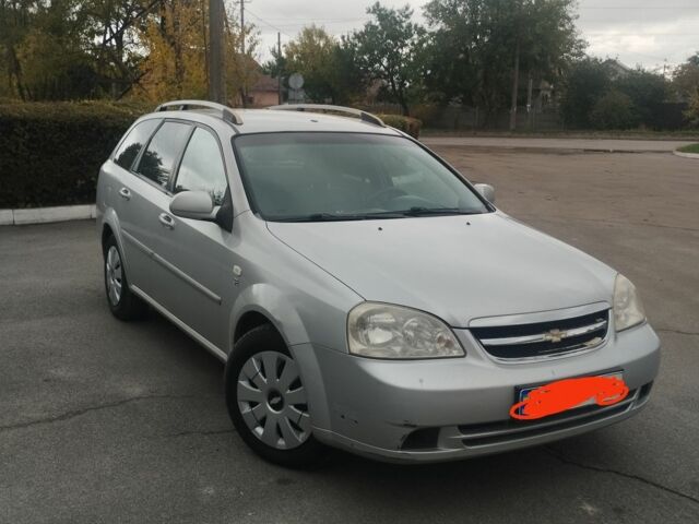 Серый Шевроле Нубира, объемом двигателя 1.6 л и пробегом 222 тыс. км за 3900 $, фото 1 на Automoto.ua