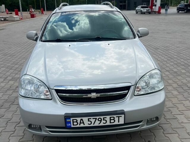 Сірий Шевроле Нубіра, об'ємом двигуна 1.6 л та пробігом 407 тис. км за 3000 $, фото 1 на Automoto.ua