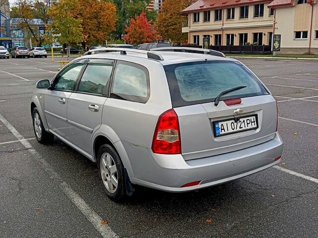 Серый Шевроле Нубира, объемом двигателя 1.8 л и пробегом 200 тыс. км за 2999 $, фото 1 на Automoto.ua