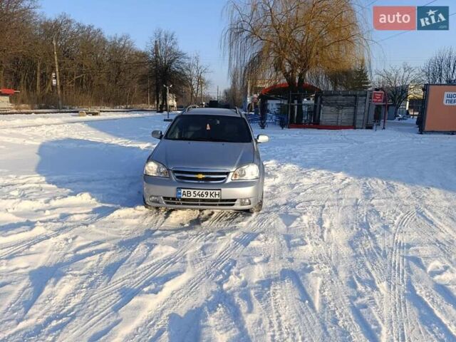 Серый Шевроле Нубира, объемом двигателя 1.8 л и пробегом 250 тыс. км за 3950 $, фото 1 на Automoto.ua