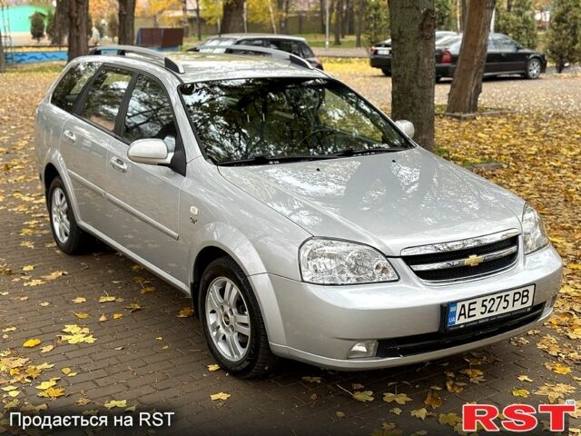 Серый Шевроле Нубира, объемом двигателя 1.8 л и пробегом 235 тыс. км за 4899 $, фото 1 на Automoto.ua