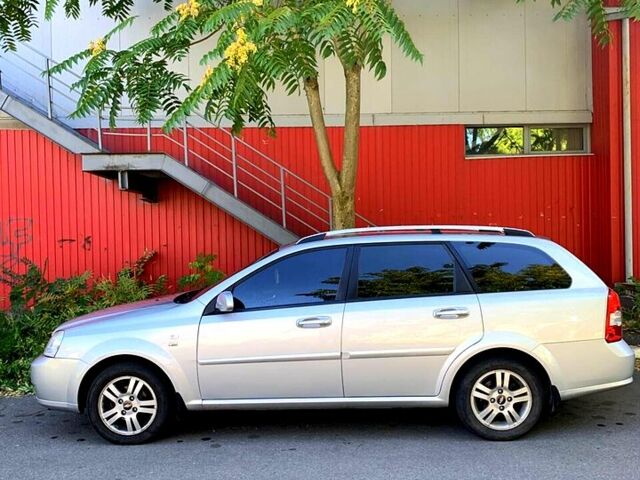 Сірий Шевроле Нубіра, об'ємом двигуна 1.8 л та пробігом 177 тис. км за 5400 $, фото 1 на Automoto.ua