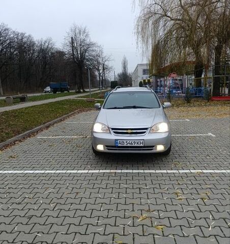 Сірий Шевроле Нубіра, об'ємом двигуна 1.8 л та пробігом 250 тис. км за 3999 $, фото 1 на Automoto.ua