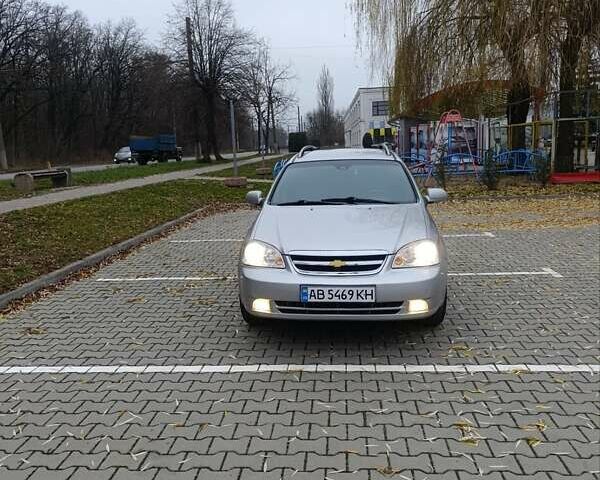 Серый Шевроле Нубира, объемом двигателя 1.8 л и пробегом 250 тыс. км за 3950 $, фото 1 на Automoto.ua