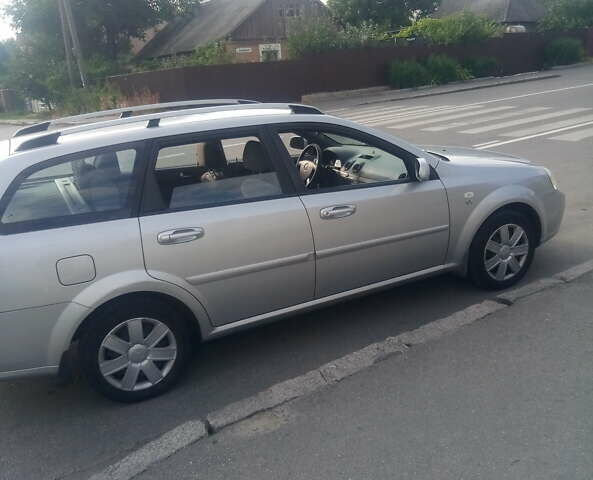 Серый Шевроле Нубира, объемом двигателя 1.6 л и пробегом 150 тыс. км за 5000 $, фото 1 на Automoto.ua