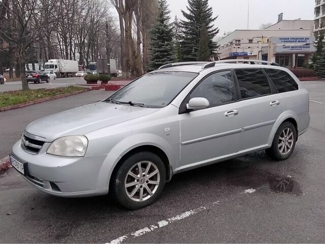 Серый Шевроле Нубира, объемом двигателя 2 л и пробегом 243 тыс. км за 4200 $, фото 1 на Automoto.ua