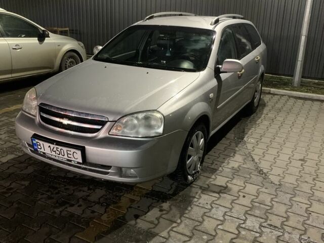 Серый Шевроле Нубира, объемом двигателя 1.8 л и пробегом 520 тыс. км за 6700 $, фото 1 на Automoto.ua