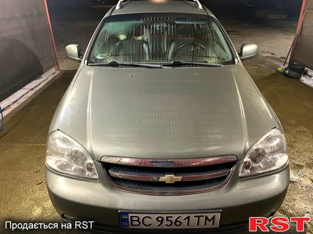 Серый Шевроле Нубира, объемом двигателя 1.6 л и пробегом 263 тыс. км за 5000 $, фото 1 на Automoto.ua