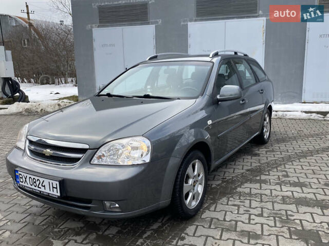 Серый Шевроле Нубира, объемом двигателя 1.6 л и пробегом 175 тыс. км за 5950 $, фото 1 на Automoto.ua