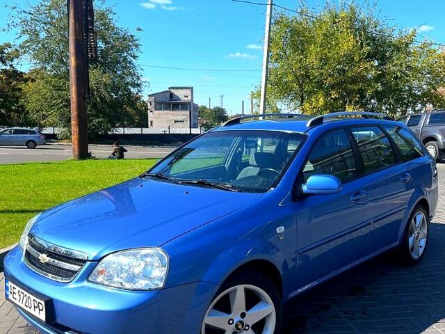 Синий Шевроле Нубира, объемом двигателя 1.6 л и пробегом 179 тыс. км за 4950 $, фото 1 на Automoto.ua