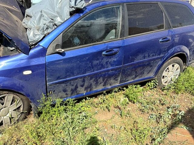 Синій Шевроле Нубіра, об'ємом двигуна 1.8 л та пробігом 288 тис. км за 1050 $, фото 1 на Automoto.ua