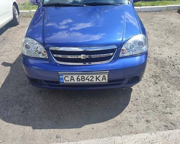 Синий Шевроле Нубира, объемом двигателя 1.6 л и пробегом 142 тыс. км за 4800 $, фото 1 на Automoto.ua