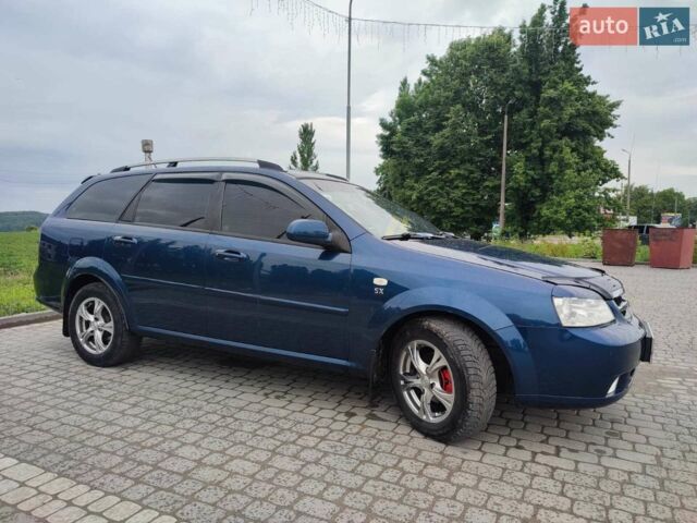 Синий Шевроле Нубира, объемом двигателя 2 л и пробегом 242 тыс. км за 5600 $, фото 1 на Automoto.ua