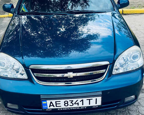 Синий Шевроле Нубира, объемом двигателя 1.8 л и пробегом 220 тыс. км за 4900 $, фото 1 на Automoto.ua