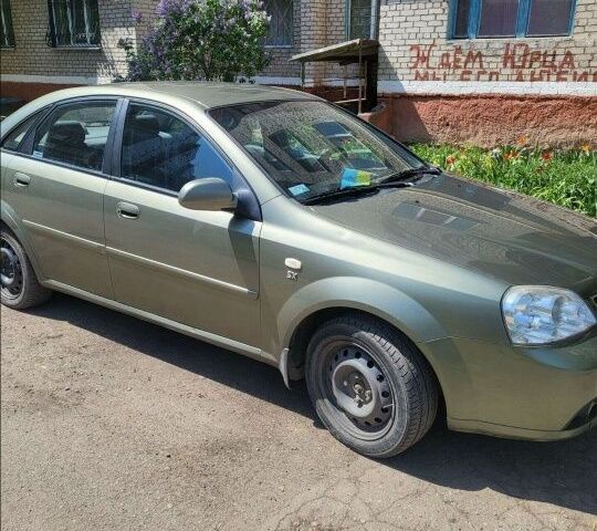 Зелений Шевроле Нубіра, об'ємом двигуна 1.8 л та пробігом 274 тис. км за 4200 $, фото 1 на Automoto.ua