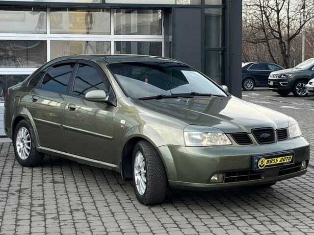 Зелений Шевроле Нубіра, об'ємом двигуна 1.8 л та пробігом 177 тис. км за 4400 $, фото 1 на Automoto.ua