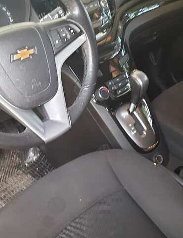 Шевроле Орландо, объемом двигателя 2 л и пробегом 230 тыс. км за 2337 $, фото 1 на Automoto.ua