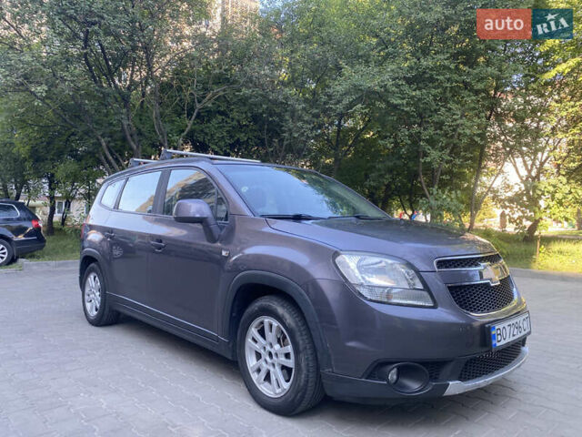 Серый Шевроле Орландо, объемом двигателя 1.8 л и пробегом 210 тыс. км за 8500 $, фото 1 на Automoto.ua