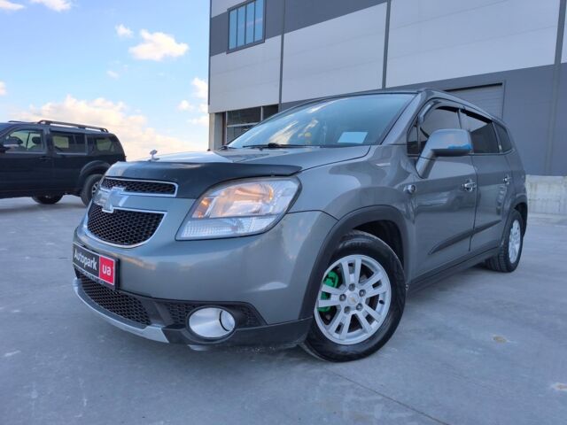 Серый Шевроле Орландо, объемом двигателя 2 л и пробегом 234 тыс. км за 10190 $, фото 1 на Automoto.ua