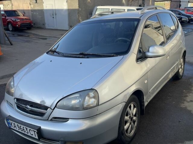 Серый Шевроле Реззо, объемом двигателя 2 л и пробегом 250 тыс. км за 2200 $, фото 1 на Automoto.ua