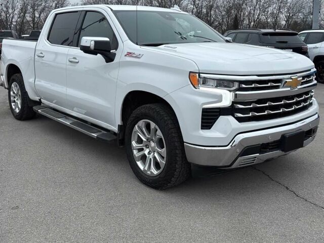 Білий Шевроле Сільверадо, об'ємом двигуна 3 л та пробігом 25 тис. км за 20000 $, фото 1 на Automoto.ua