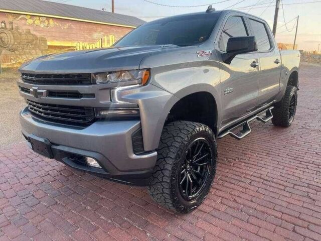 Сірий Шевроле Сільверадо, об'ємом двигуна 5.3 л та пробігом 39 тис. км за 14200 $, фото 1 на Automoto.ua