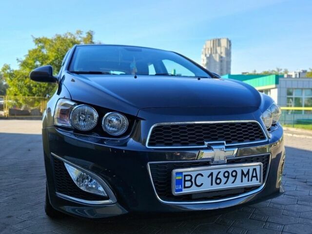 Чорний Шевроле Сонік, об'ємом двигуна 1.4 л та пробігом 144 тис. км за 7500 $, фото 1 на Automoto.ua