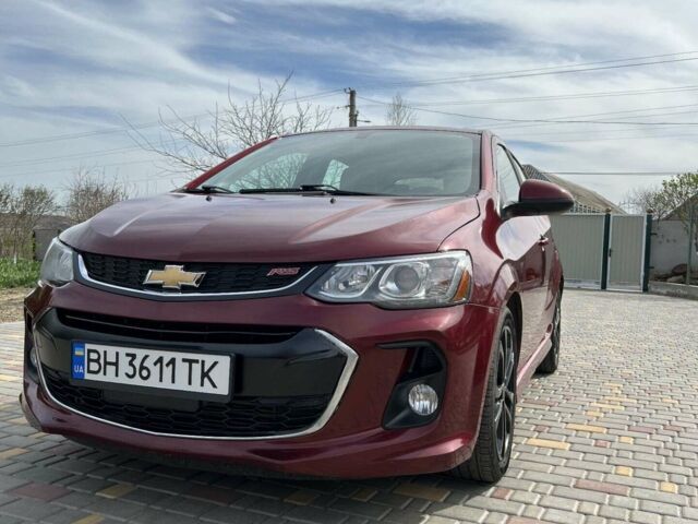 Червоний Шевроле Сонік, об'ємом двигуна 1.36 л та пробігом 98 тис. км за 8600 $, фото 1 на Automoto.ua