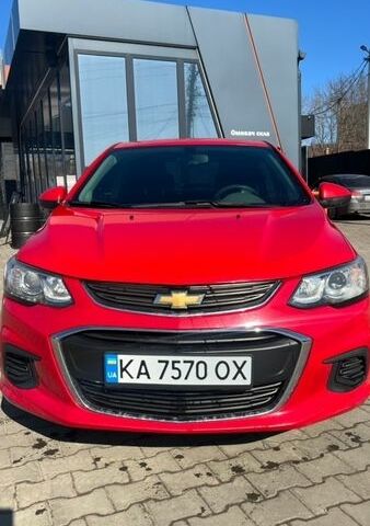 Красный Шевроле Соник, объемом двигателя 1.8 л и пробегом 140 тыс. км за 7500 $, фото 1 на Automoto.ua