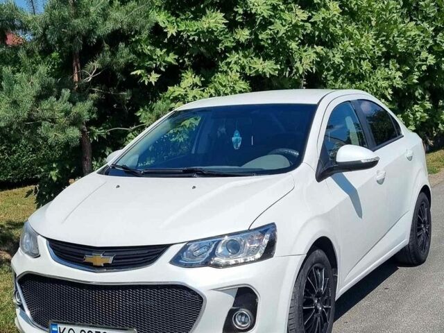 Шевроле Соник, объемом двигателя 1.4 л и пробегом 185 тыс. км за 5500 $, фото 1 на Automoto.ua