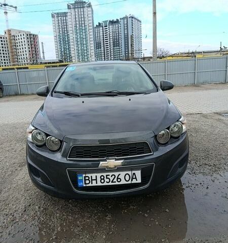 Сірий Шевроле Сонік, об'ємом двигуна 1.36 л та пробігом 127 тис. км за 9500 $, фото 1 на Automoto.ua