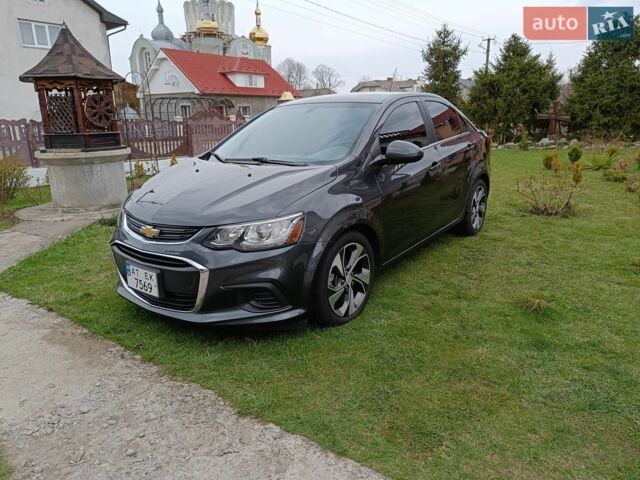 Серый Шевроле Соник, объемом двигателя 1.4 л и пробегом 250 тыс. км за 7200 $, фото 1 на Automoto.ua