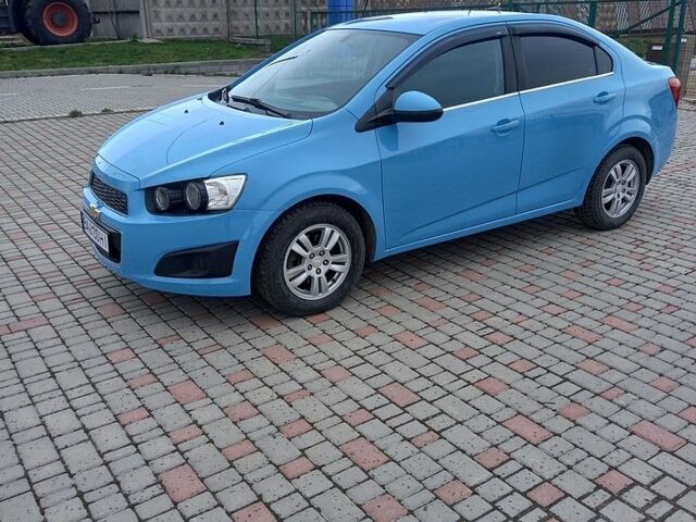 Синий Шевроле Соник, объемом двигателя 1.4 л и пробегом 183 тыс. км за 6500 $, фото 1 на Automoto.ua
