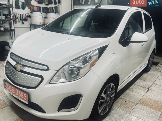 Білий Шевроле Спарк, об'ємом двигуна 0 л та пробігом 55 тис. км за 7700 $, фото 1 на Automoto.ua