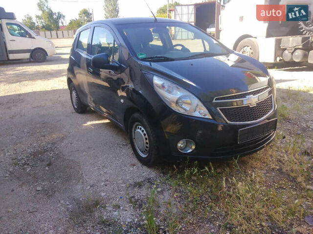 Чорний Шевроле Спарк, об'ємом двигуна 1 л та пробігом 155 тис. км за 5300 $, фото 1 на Automoto.ua