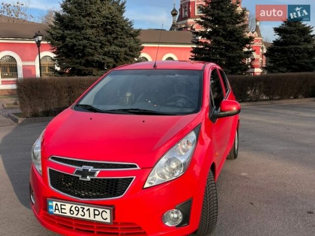 Красный Шевроле Спарк, объемом двигателя 1 л и пробегом 122 тыс. км за 5500 $, фото 1 на Automoto.ua