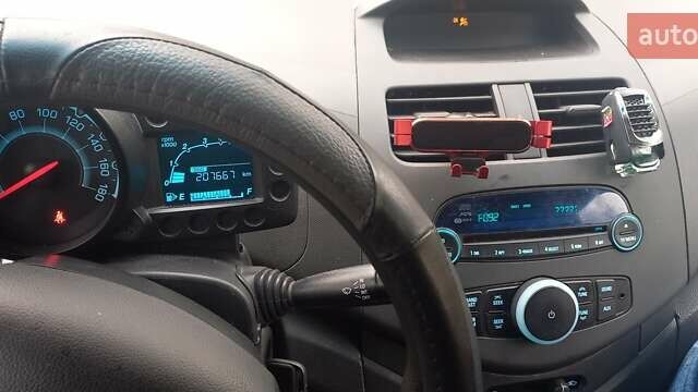 Шевроле Спарк, объемом двигателя 1 л и пробегом 207 тыс. км за 5000 $, фото 1 на Automoto.ua