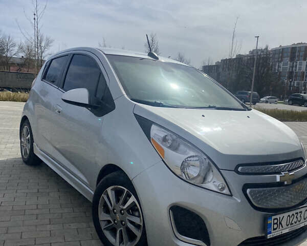 Шевроле Спарк, объемом двигателя 0 л и пробегом 95 тыс. км за 9000 $, фото 1 на Automoto.ua
