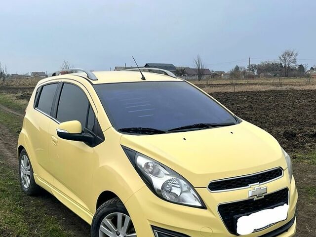 Жовтий Шевроле Спарк, об'ємом двигуна 1 л та пробігом 111 тис. км за 6200 $, фото 1 на Automoto.ua