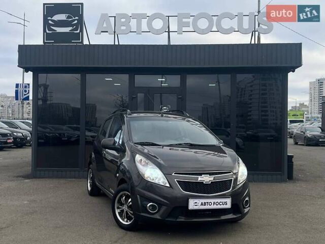 Сірий Шевроле Спарк, об'ємом двигуна 1.21 л та пробігом 93 тис. км за 6790 $, фото 1 на Automoto.ua