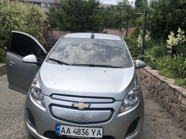 Сірий Шевроле Спарк, об'ємом двигуна 0 л та пробігом 58 тис. км за 7000 $, фото 1 на Automoto.ua