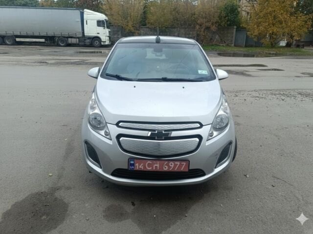 Серый Шевроле Спарк, объемом двигателя 0 л и пробегом 93 тыс. км за 6100 $, фото 1 на Automoto.ua