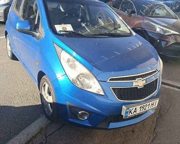 Синій Шевроле Спарк, об'ємом двигуна 1.21 л та пробігом 135 тис. км за 6000 $, фото 1 на Automoto.ua