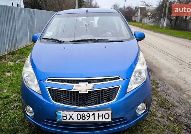 Синий Шевроле Спарк, объемом двигателя 1 л и пробегом 210 тыс. км за 4500 $, фото 1 на Automoto.ua