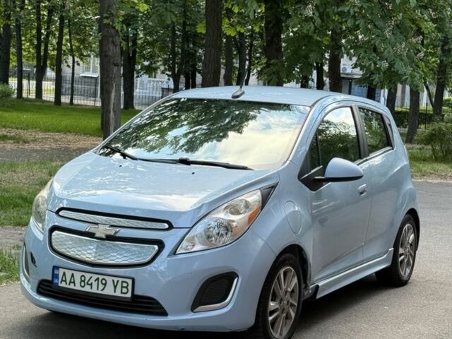 Синій Шевроле Спарк, об'ємом двигуна 0 л та пробігом 130 тис. км за 5600 $, фото 1 на Automoto.ua